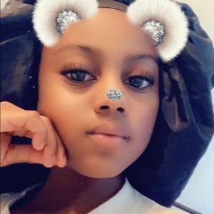 Meet your Posher, Charmor